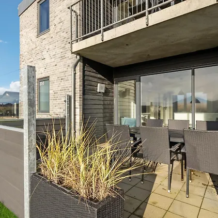 Awesome In With Kitchen Holiday home *