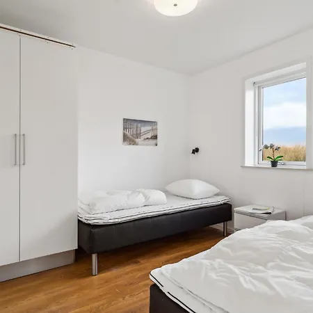 Awesome In With Kitchen Holiday home